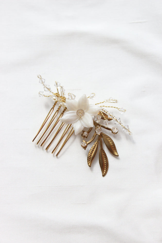 Simple Leaf Wedding Comb with Floral and Crystal details in Gold or Silver