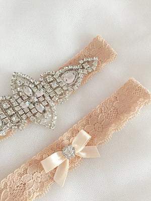 
            
                Load image into Gallery viewer, KENNA | Gold Champagne Lace Wedding Garter Set with Crystals
            
        