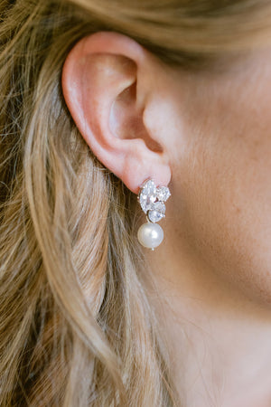 
            
                Load image into Gallery viewer, wedding Pearl and Crystal Stud Drop Earrings
            
        