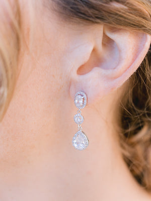 
            
                Load image into Gallery viewer, romantic silver crystal long drop bridal earrings 
            
        