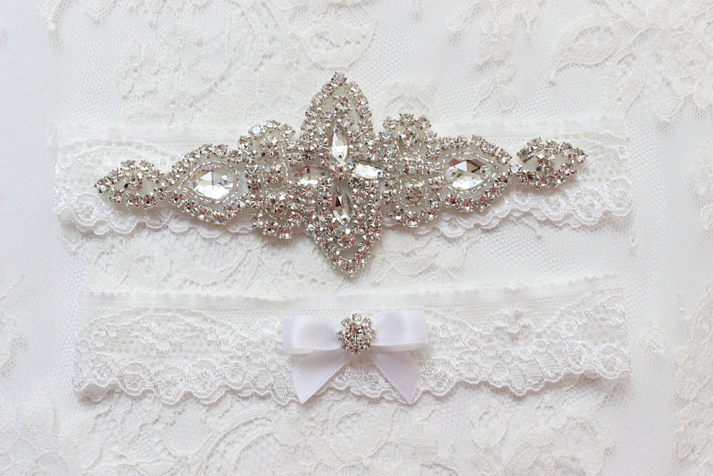 Wedding garter-white wedding garter-lace garter-bridal garter-white lace garter-vintage garter-crystal garter-bling garter